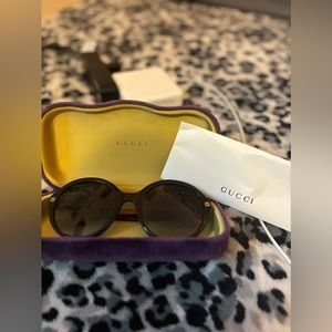 gucci sunglasses